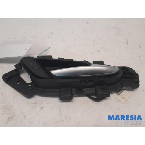 Alfa Romeo - Stelvio - Rear door handle 4-door, right