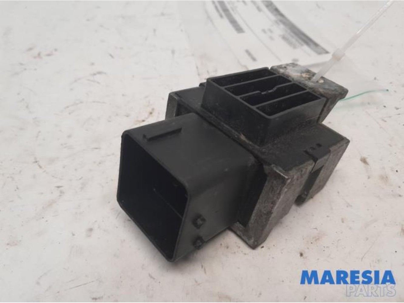 Peugeot - RCZ - Glow plug relay