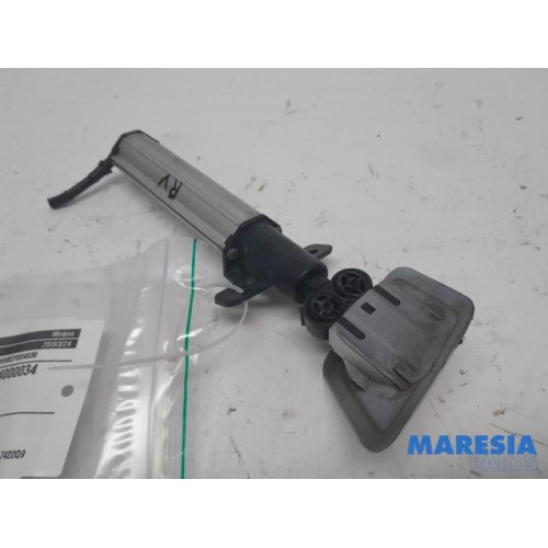 Peugeot - RCZ - Koplamp Sproeier