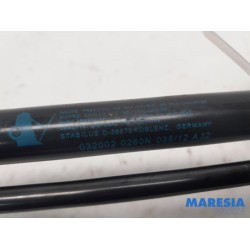 Peugeot - RCZ - Set of bonnet gas struts