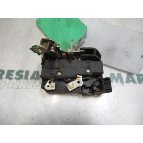 Renault - Clio - Door lock mechanism 2-door, right
