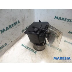 Citroen - Berlingo - Boîtier de filtre carburant