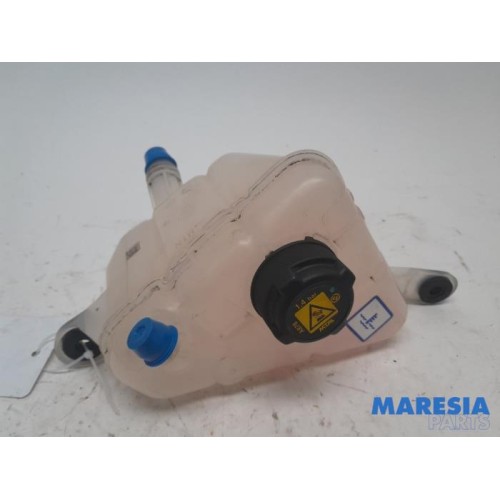 Alfa Romeo - Stelvio - Expansion vessel