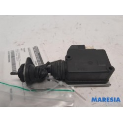 Peugeot - RCZ - Tank flap lock motor