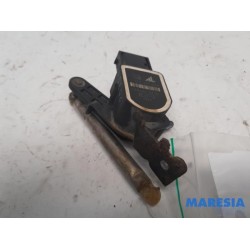 Peugeot - RCZ - Xenon height adjustment