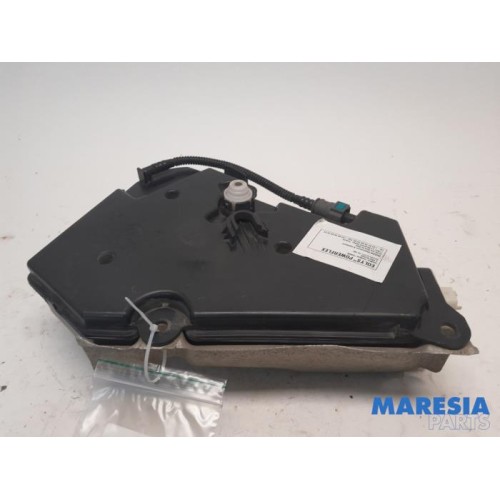 Peugeot - RCZ - Additatief tank