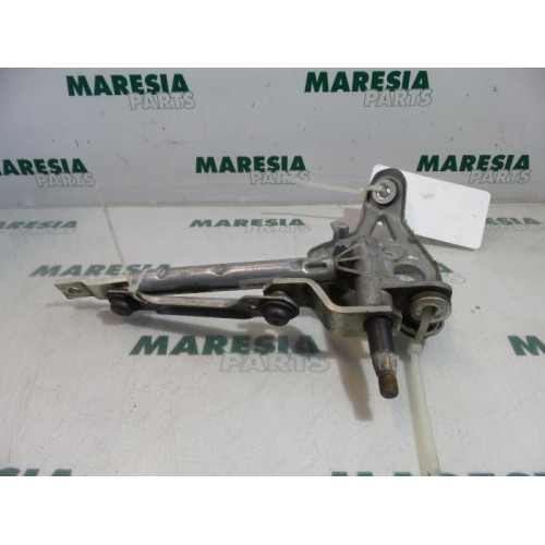 Peugeot - 407 - Wiper mechanism