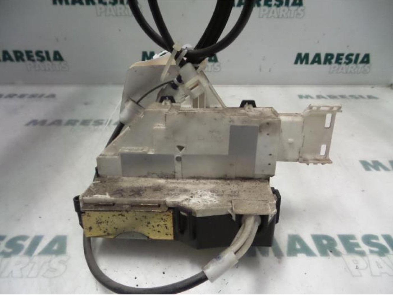 Peugeot - 407 - Front door lock mechanism 4-door, right