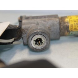 Renault - Laguna - Gordelspanner links
