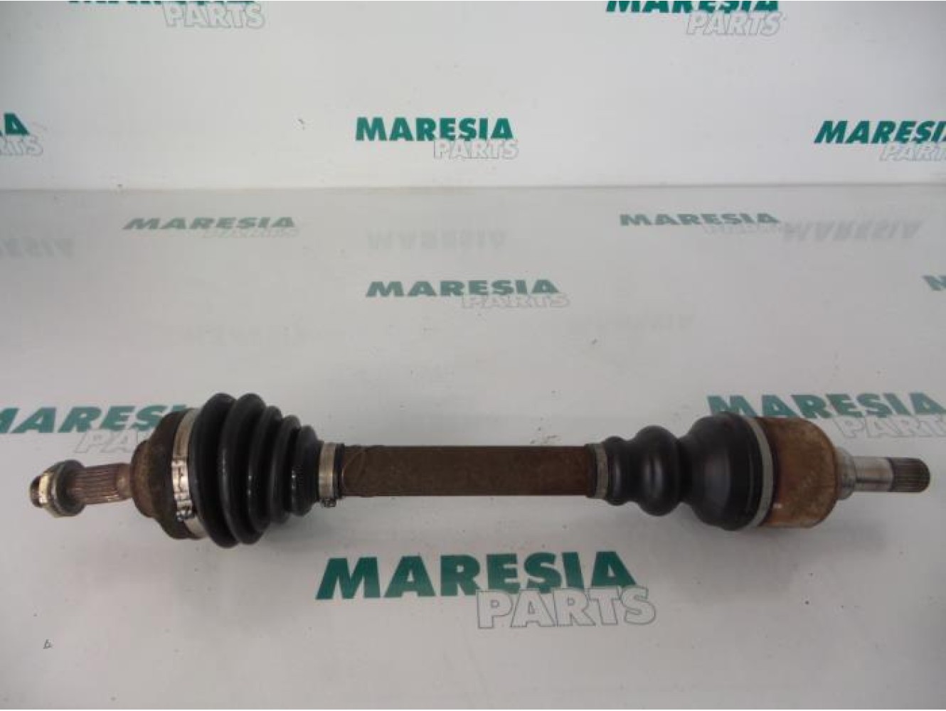 Peugeot - 406 - Aandrijfas links-voor