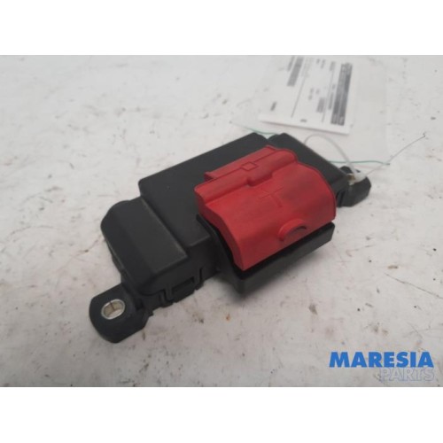 Alfa Romeo - Stelvio - Fuse box