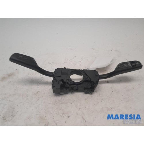 Alfa Romeo - Stelvio - Steering column stalk
