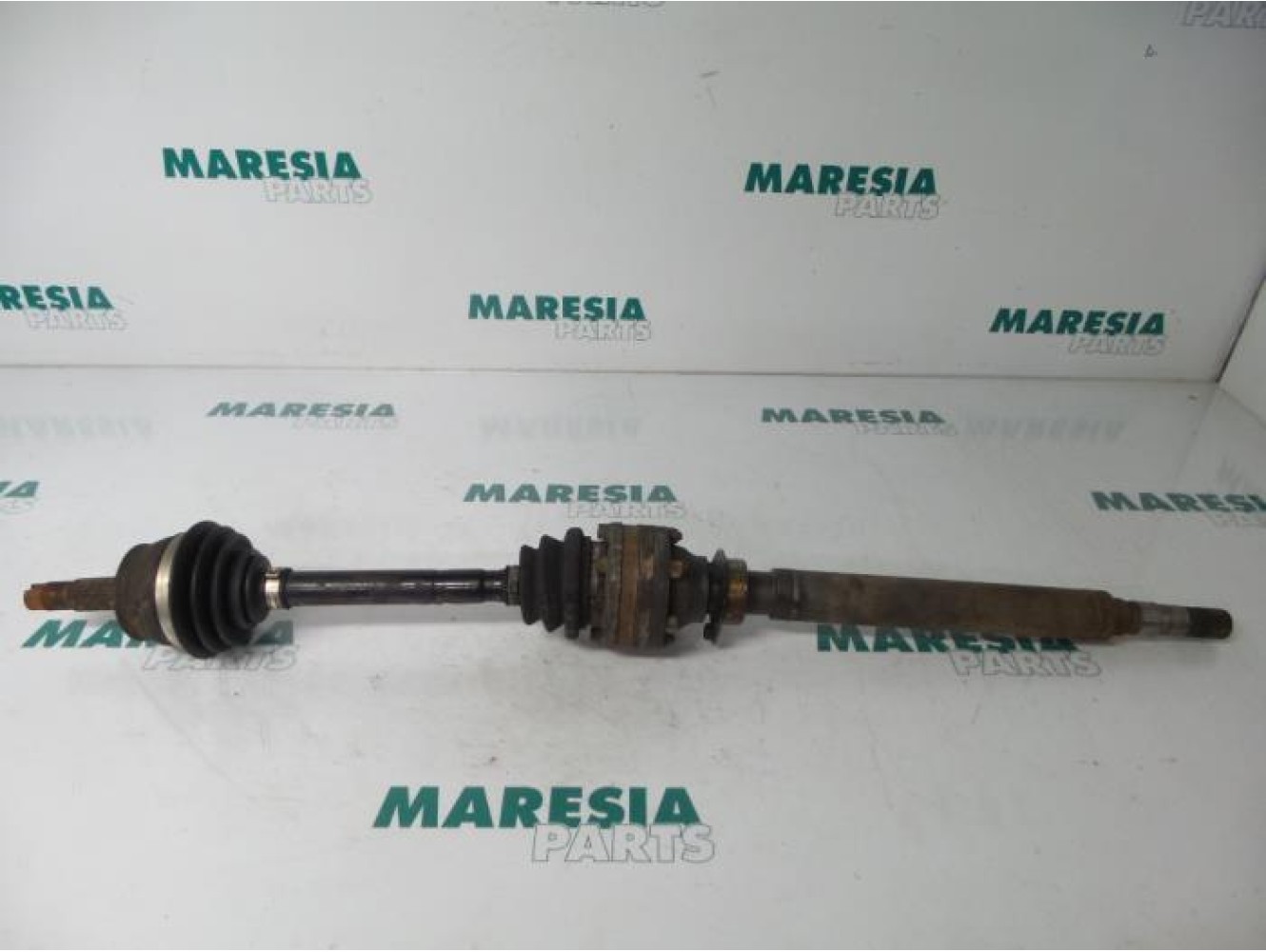 Alfa Romeo - 156 - Front drive shaft, right