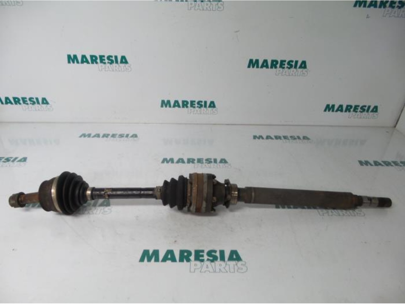 Alfa Romeo - 156 - Front drive shaft, right
