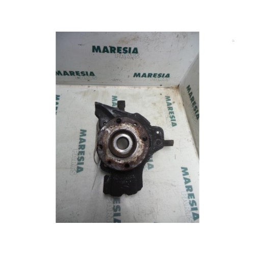 Alfa Romeo - 145/146 - Knuckle, front left