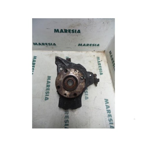Alfa Romeo - 145/146 - Knuckle, front left