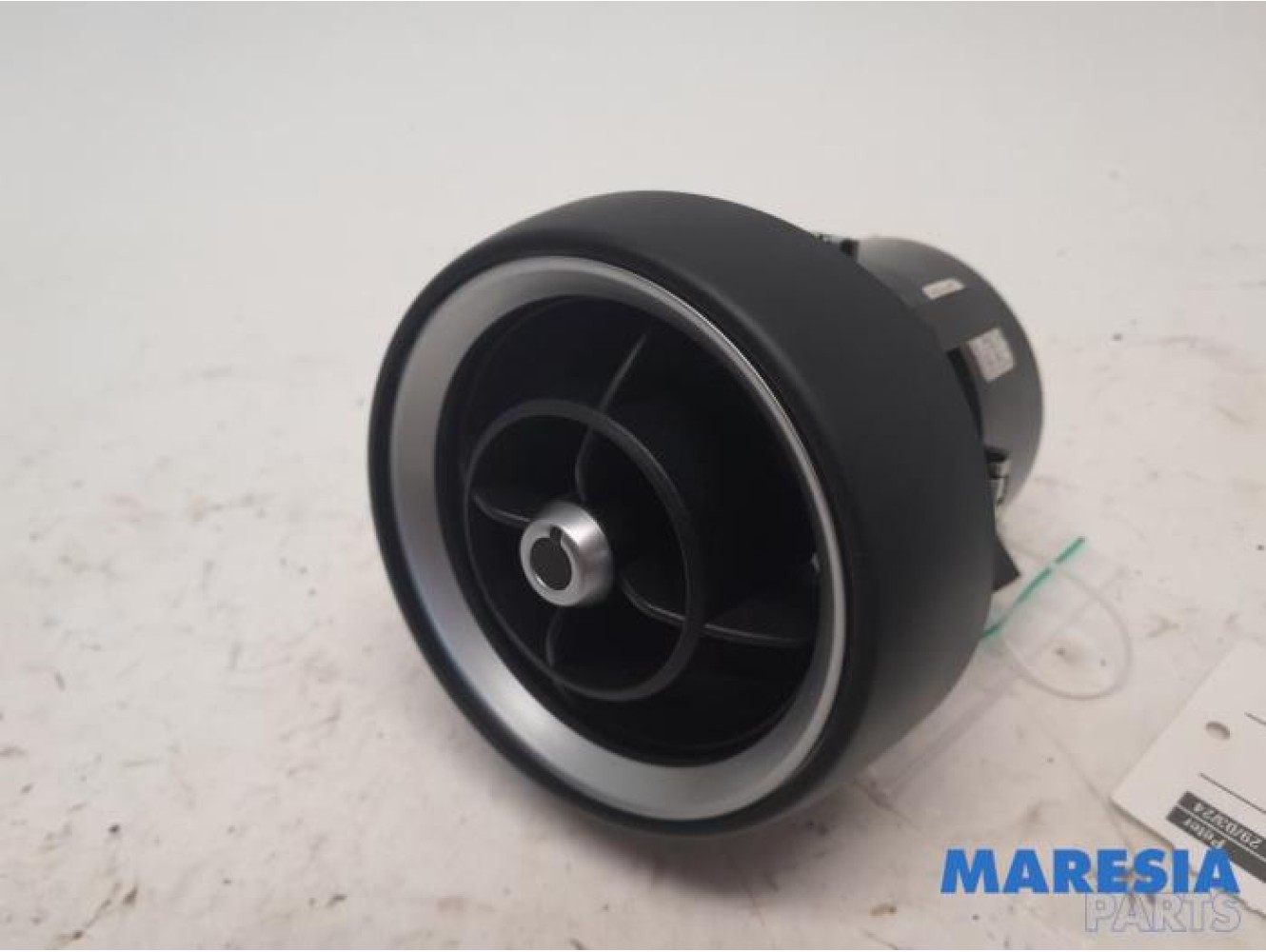 Alfa Romeo - Stelvio - Dashboard vent