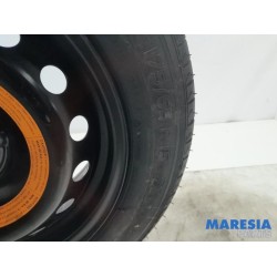 Fiat - Punto - Krikset + reservewiel