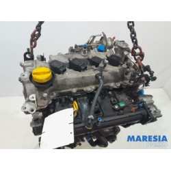 Renault - Clio - Engine
