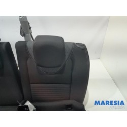 Renault - Clio - Rear bench seat