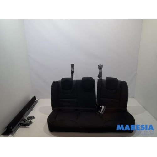 Renault - Clio - Rear bench seat