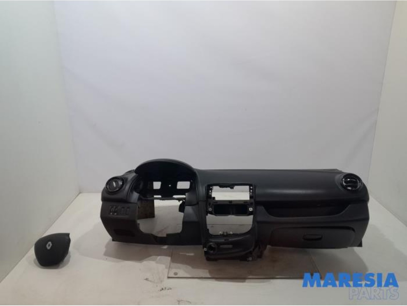 Renault - Clio - Airbag set + dashboard