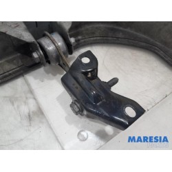 Renault - Clio - Subframe