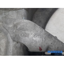 Renault - Clio - Subframe