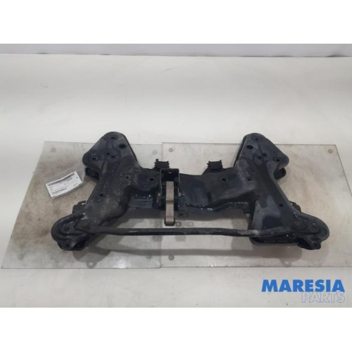 Peugeot - 2008 - Subframe
