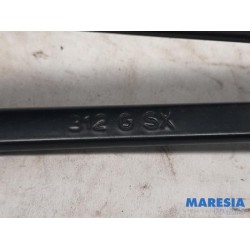 Fiat - 500 - Front wiper arm