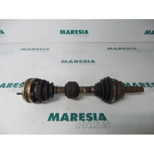 Alfa Romeo - 145/146 - Aandrijfas rechts-voor