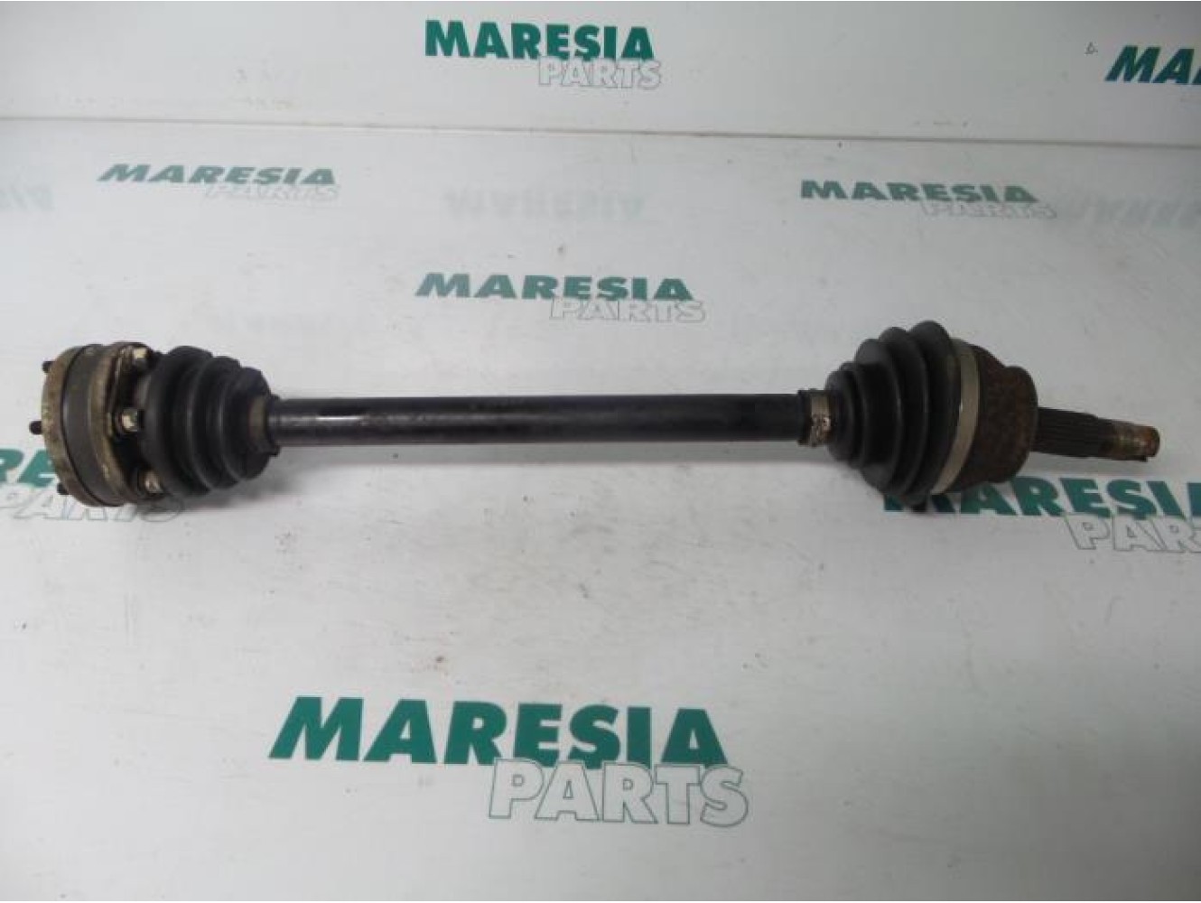 Alfa Romeo - 145/146 - Arbre de transmission avant droit