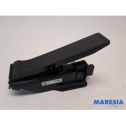 Alfa Romeo - Stelvio - Gaspedaal