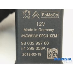 Peugeot - Expert - Glow plug relay
