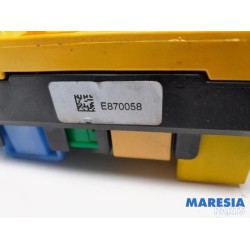 Peugeot - Expert - Fuse box