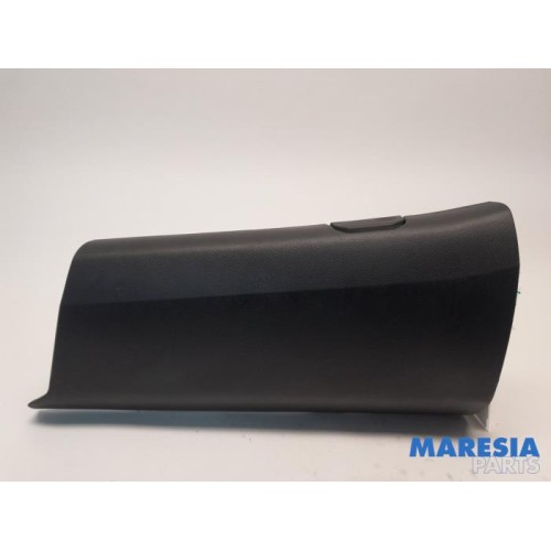 Peugeot - Expert - Glovebox