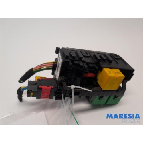 Peugeot - Expert - Fuse box