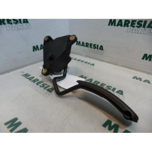 Renault - Clio - Gaspedaalpositie Sensor
