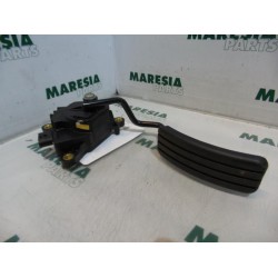 Renault - Clio - Throttle pedal position sensor