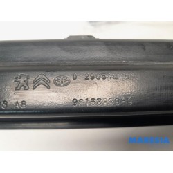 Peugeot - Expert - Rail porte coulissante droite