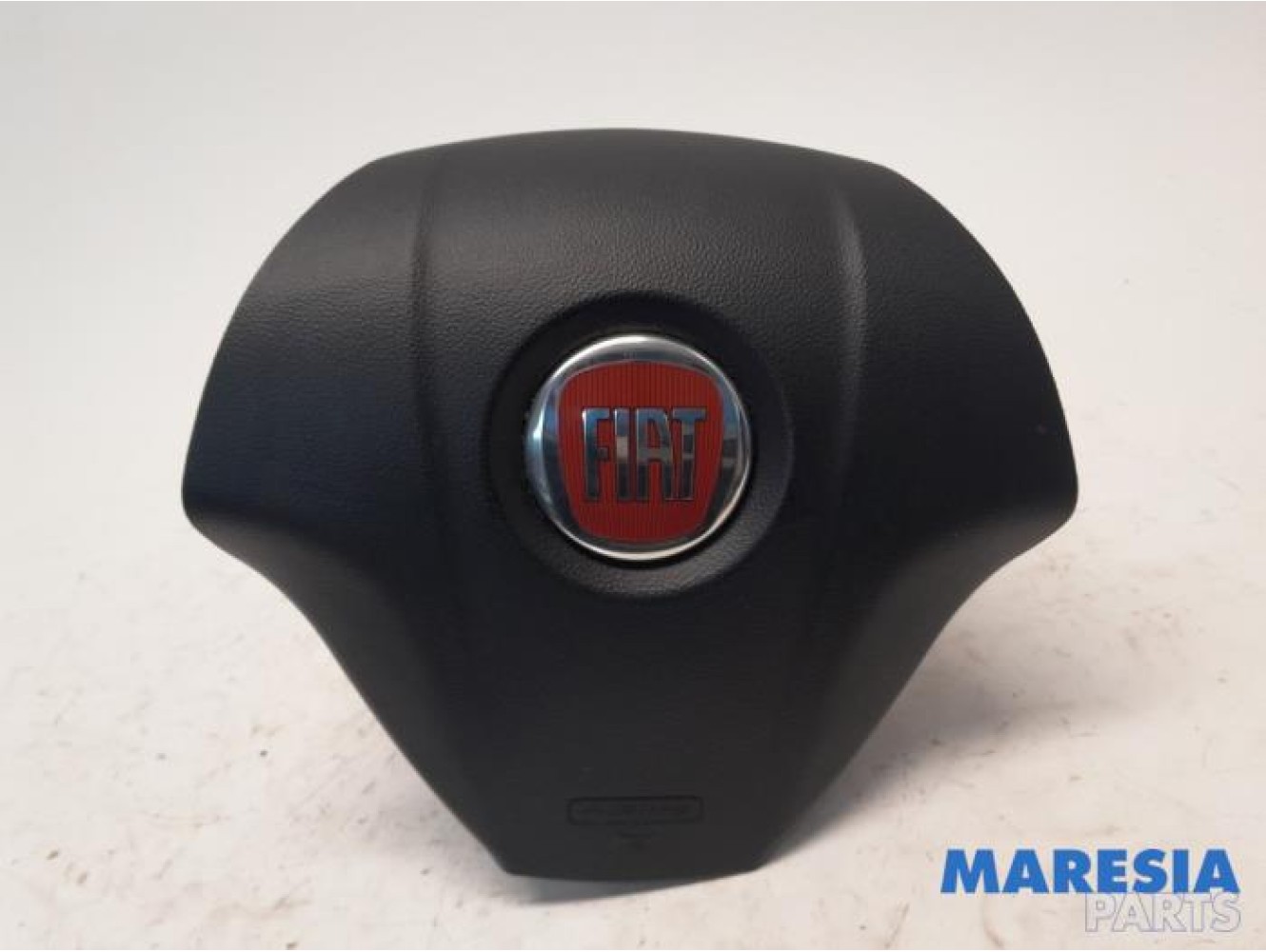 Fiat - Punto - Left airbag (steering wheel)