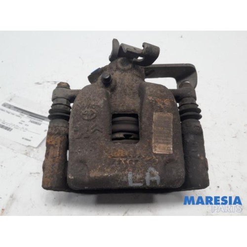 Peugeot - Expert - Bremszange links hinten