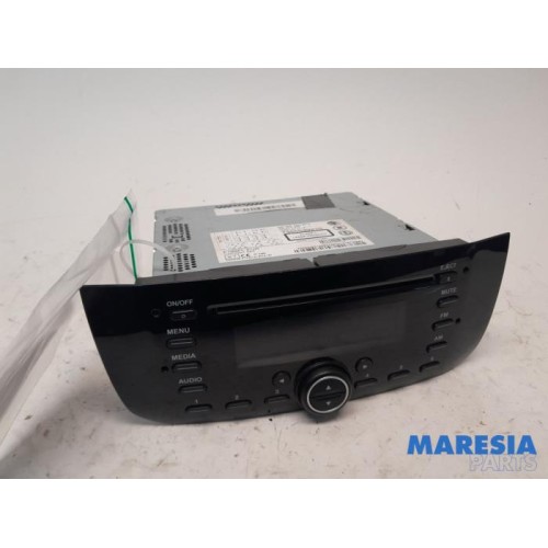 Fiat - Punto - Radio CD player