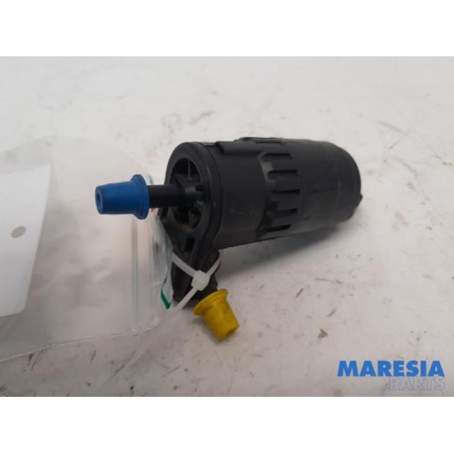 Fiat - Punto - Windscreen washer pump