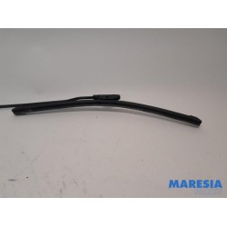 Peugeot - Expert - Front wiper arm
