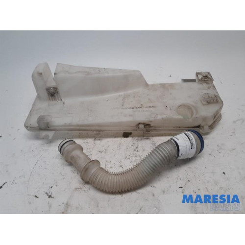 Peugeot - Expert - Front windscreen washer reservoir
