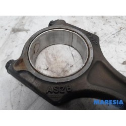 Citroen - DS4 - Connecting rod