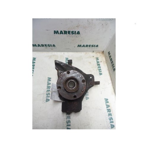 Alfa Romeo - 155 - Knuckle, front left