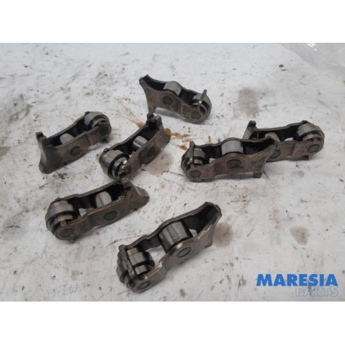Citroen - DS4 - Rocker arm