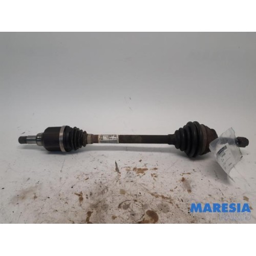 Peugeot - 2008 - Front drive shaft, left